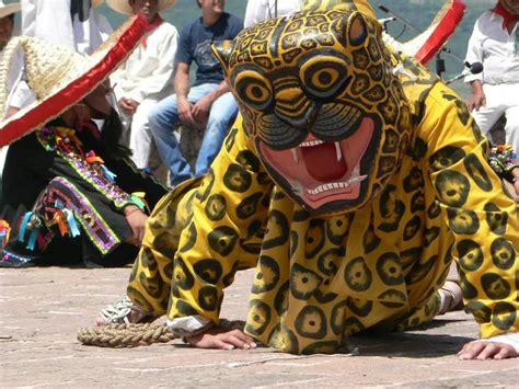  ¿La Danza del Jaguar? Un Viaje Alucinante por la Fauna de un Mundo Imaginario